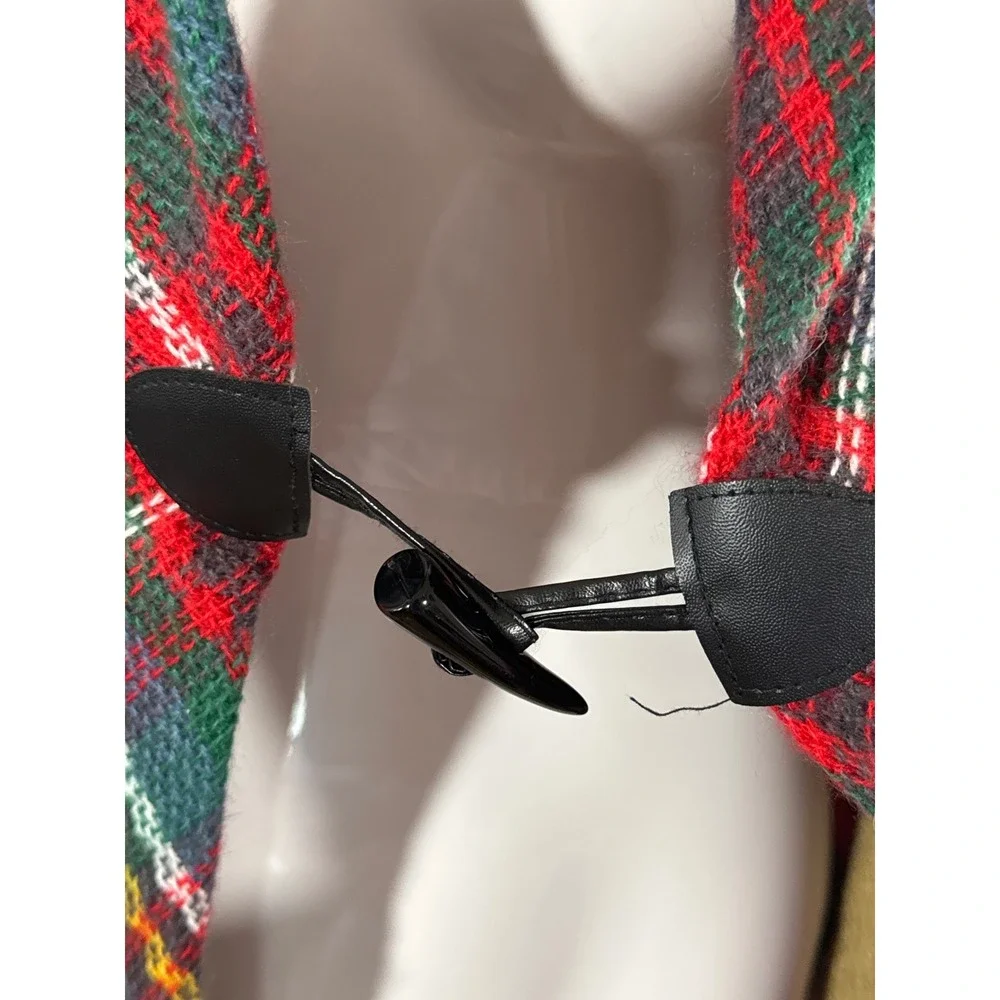 Women's‎ Plaid Blanket Scarf Wrap Shawl with Toggle Closure One Size